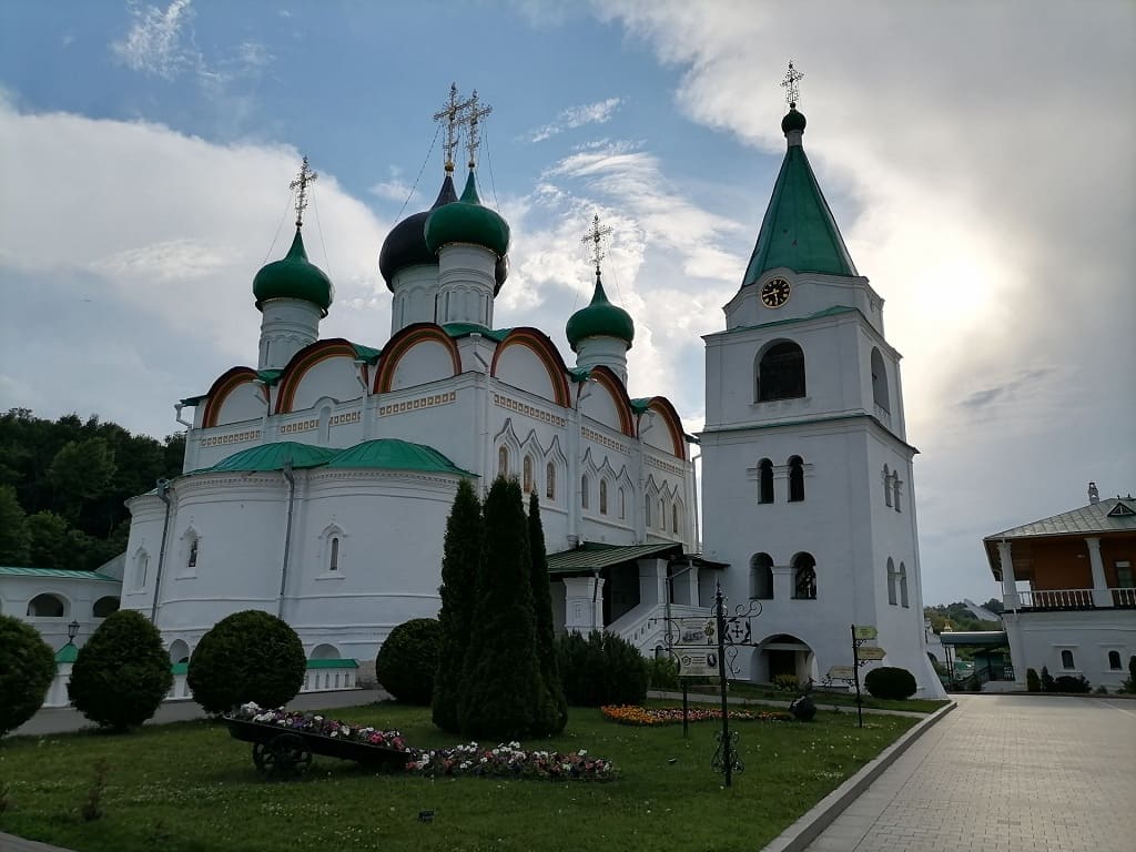 Печерский Вознесенский монастырь в Нижнем Новгороде